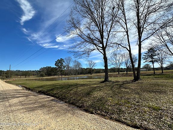 2nd image of New Arbor Rd Lot 18
