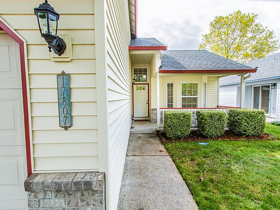 3rd image of 17807 SE 23rd St