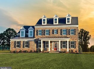 17225 Tom Fox Ave, Poolesville, MD 20837