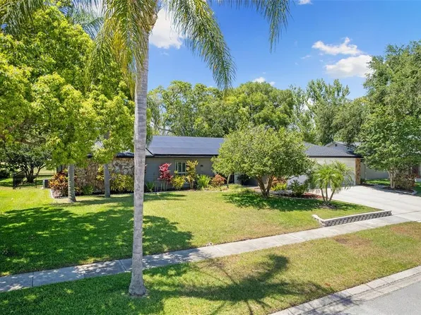 3206 Masters Dr, Clearwater, FL 33761