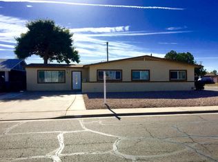 943 W Indigo St, Mesa, AZ 85201