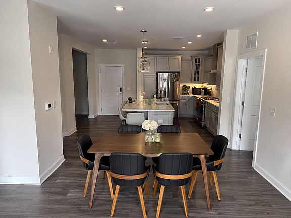 5th image of 3927 Fair Ridge Dr APT 503