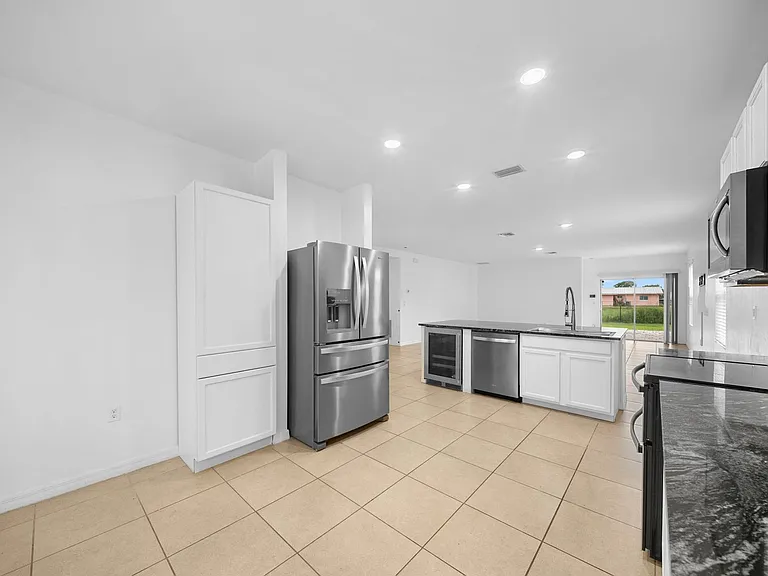 10464 Canal Brook Ln — Photo 10
