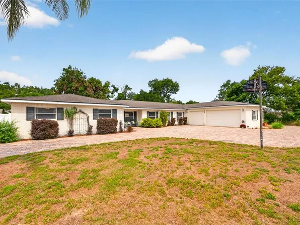 712 S Oakwood Ave, Brandon, FL 33511
