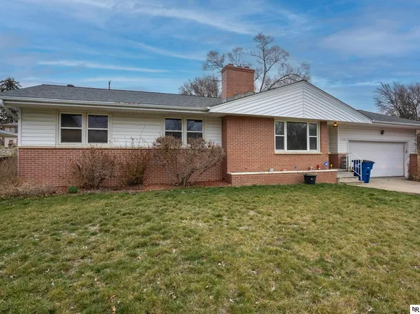 5308 Larimore Ave, Omaha, NE 68104