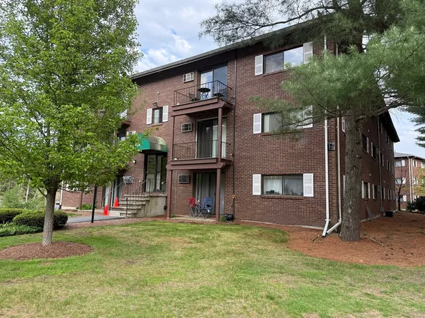 284 Codman Hill Rd APT 21B, Boxboro, MA 01719