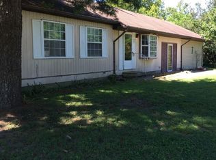 1911 Oklahoma St, Sikeston, MO 63801