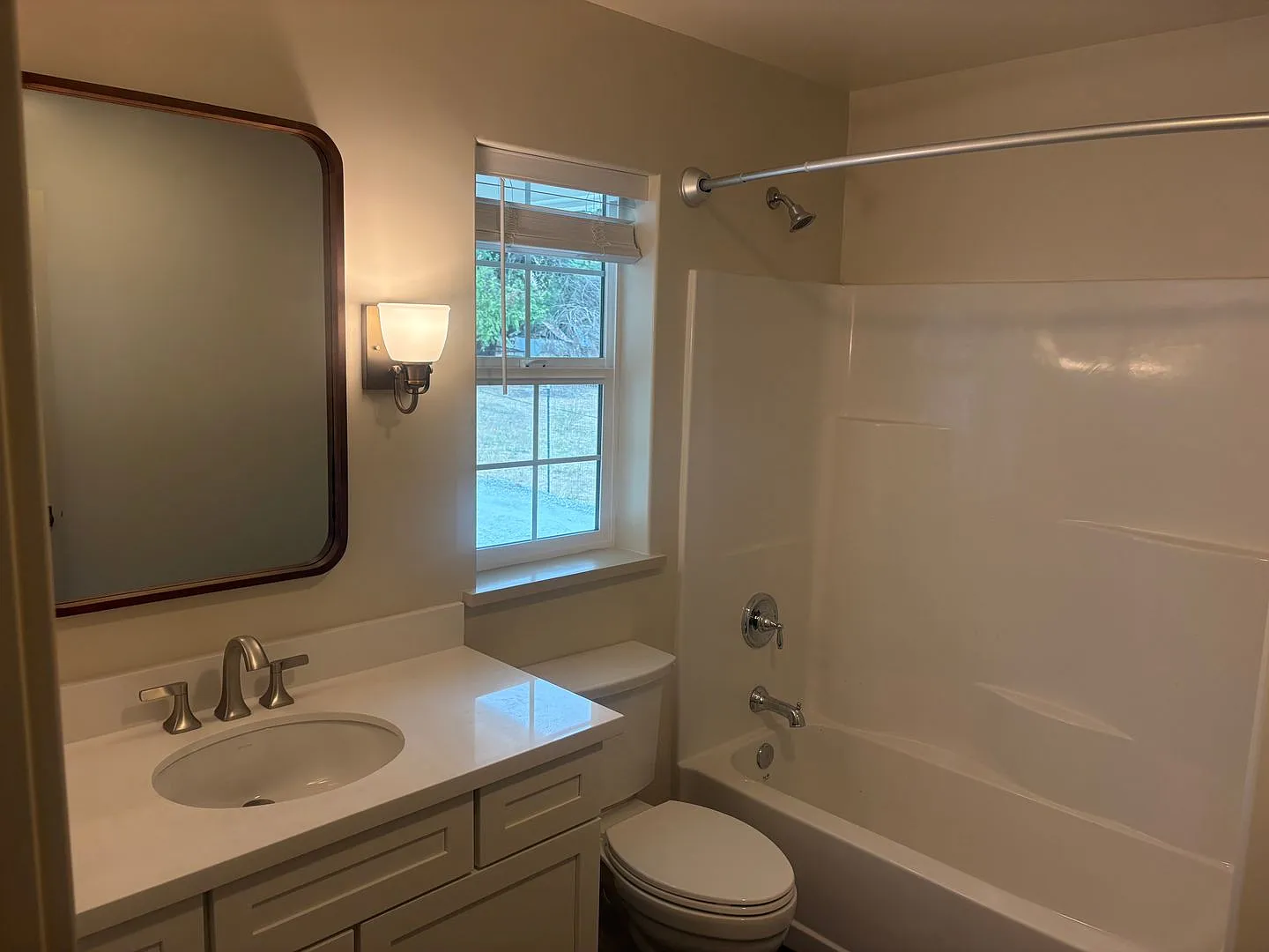 Brand new 2 bed/2 full bath home in upscale Atascadero neighborhood — Photo 2