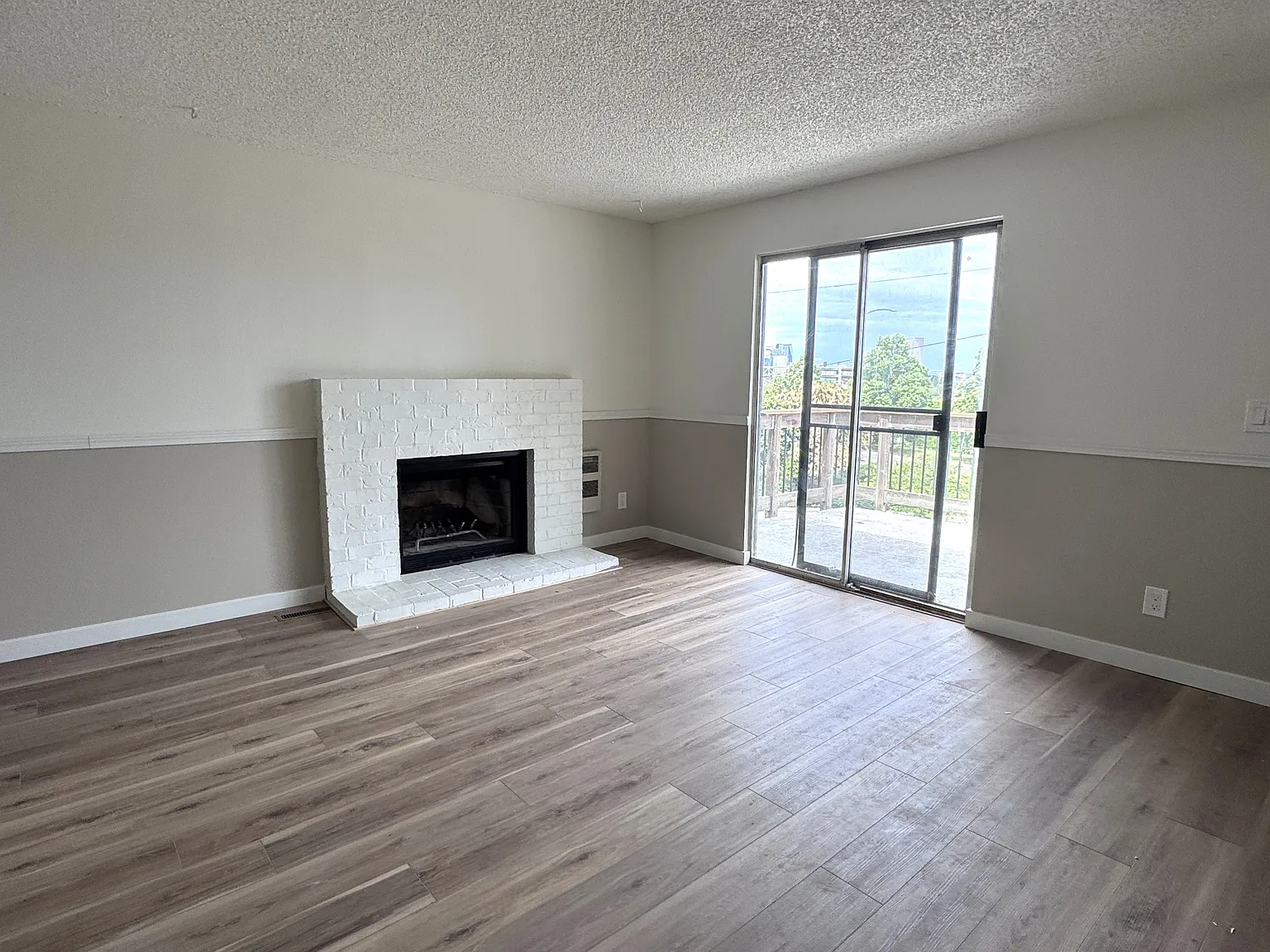 3021 SE 6th Avenue - 1 — Photo 4