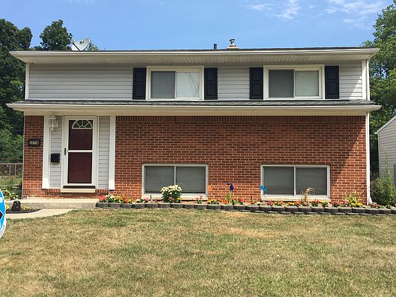 2nd image of 23714 Candace Dr