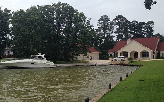 Long Boardwalk, private cove