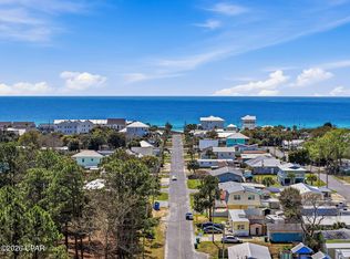 321 Deluna Pl, Panama City Beach, FL 32413