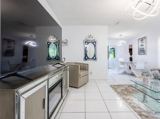 7115 NW 71st St, Tamarac, FL 33321