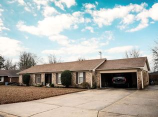 1105 S Ricky Rd, Kennett, MO 63857