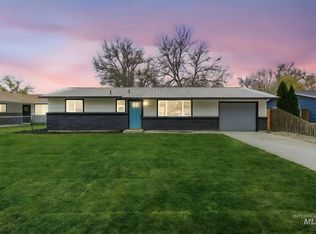 1215 S Fern St, Nampa, ID 83686