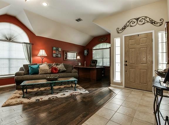 3rd image of 6519 Fairlawn Dr