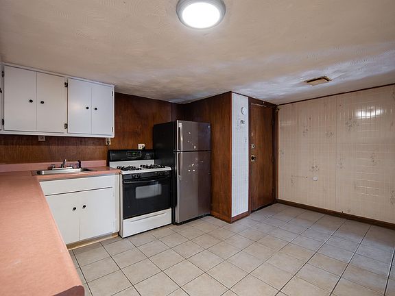 4th image of 3 115th St #11196609