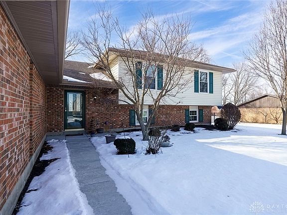 2nd image of 6930 Marjean Dr
