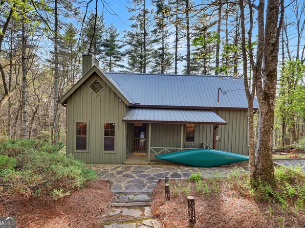 604 Tame Turkey Rd, Lakemont, GA 30552