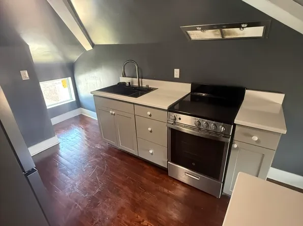 (undisclosed Address), Yonkers, NY 10701