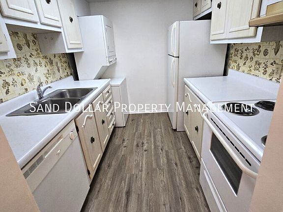 4th image of 700 E Airport Blvd Unit G-2