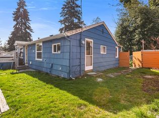 10057 24th Ave SW, Seattle, WA 98146