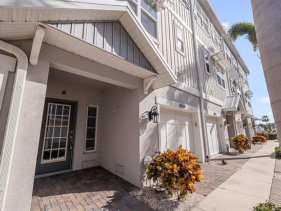 3rd image of 6064 MOORINGS DRIVE S