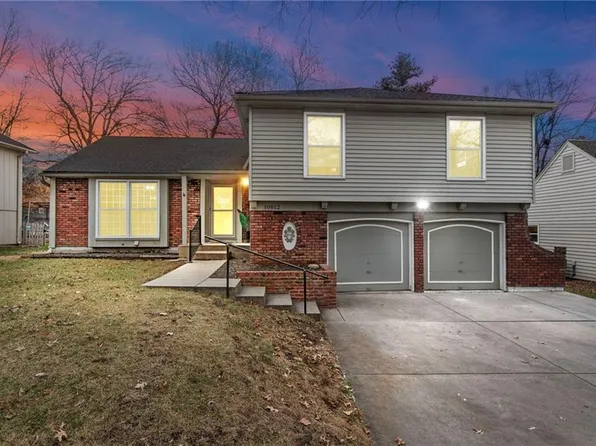 10812 W 100th Pl, Overland Park, KS 66214