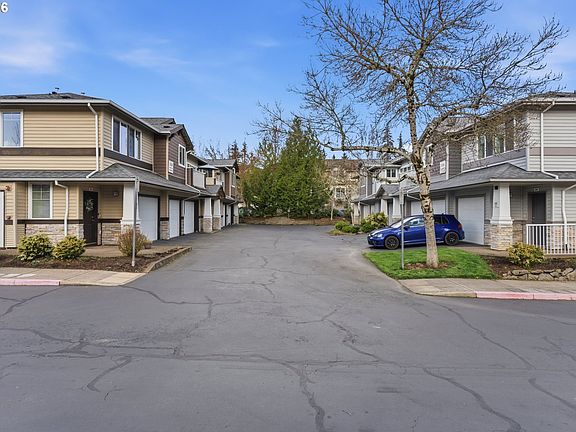 3rd image of 15130 SW Mallard Dr Unit 202