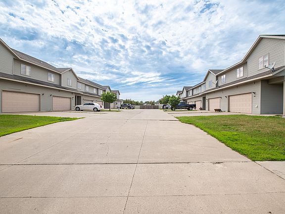 Tustin Townhomes Building