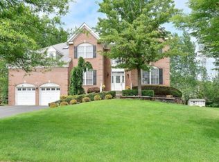 105 Columbia Ct, Freehold, NJ 07728