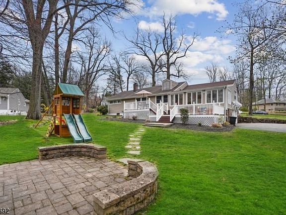 2nd image of 29 Evergreen Dr
