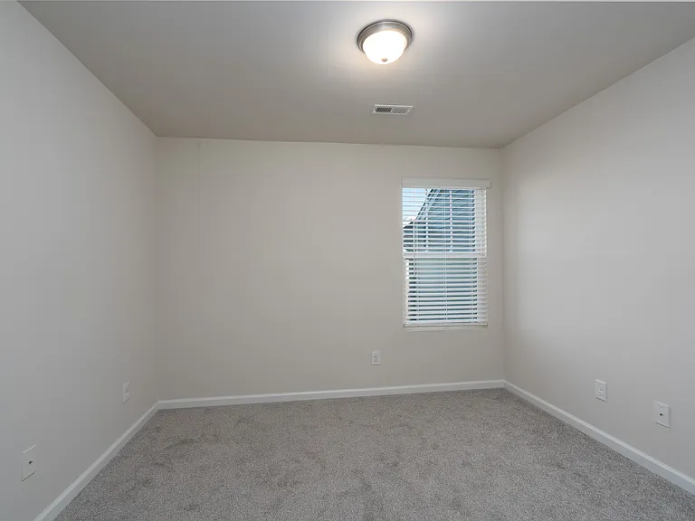 2418 Heathcliff Trl — Photo 14