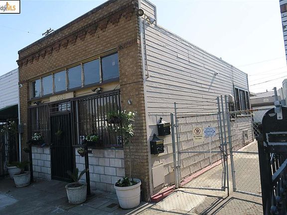 2nd image of 8531 Bancroft Ave