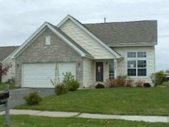 5622 Goodhue Ave, Rockford, IL 61109