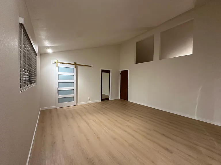 1300 Oak Ave #4 — Photo 7