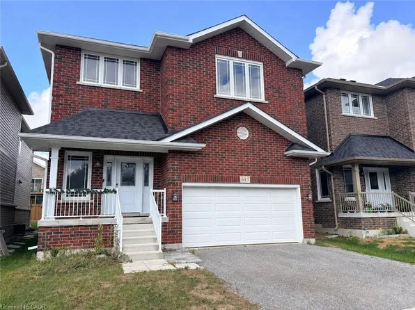 613 Lemay Grv, Peterborough, ON K9K 0G9
