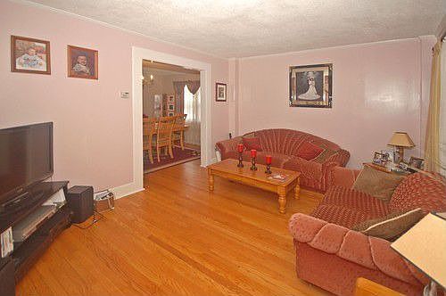 2nd image of 38 Farrandale Ave