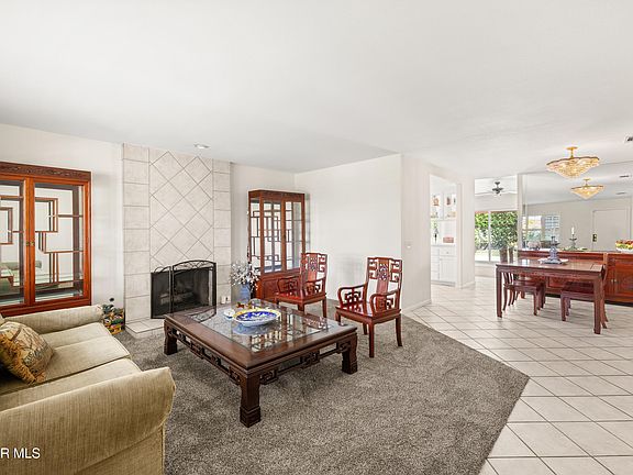 3rd image of 2050 Cheam Ave