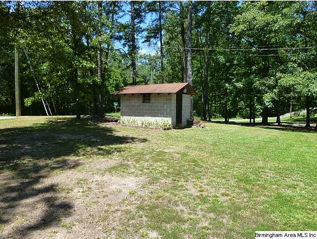 2nd image of 1575 Rainbow Ln