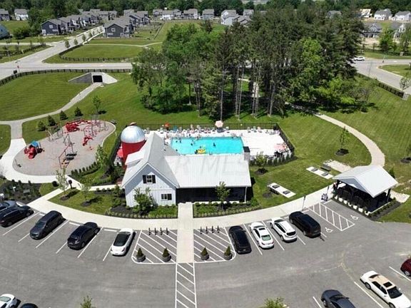 3rd image of 9128 Farlington Dr
