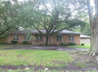 3004 Meteor St, Pascagoula, MS 39581