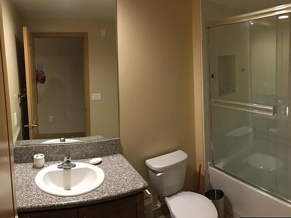 4th image of 17825 Devonshire St APT 105