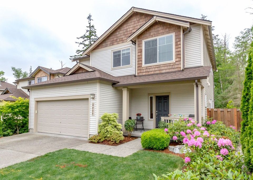 1st image of 6233 Wesley Pl SE