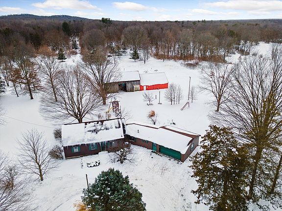 2nd image of 27649 6th Ave
