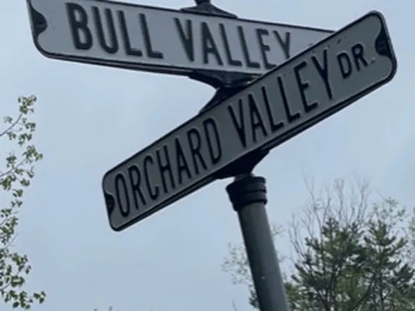14 & 21 Orchard Valley Dr, McHenry, IL 60050