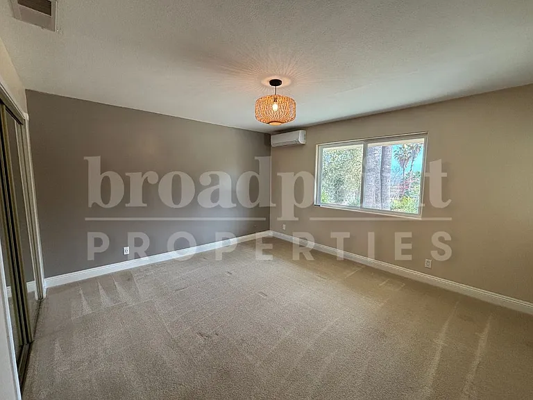 11145 Meadow Glen Way E — Photo 14