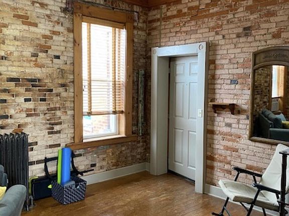 3rd image of 42 E Winter St #18
