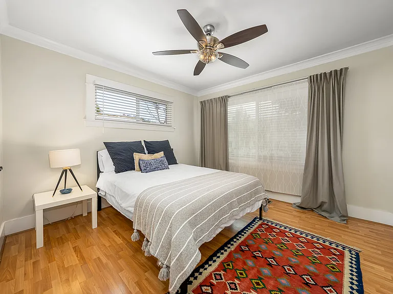 2631 Collier Ave — Photo 11