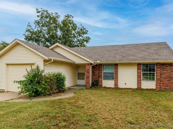 221 N Christy, Catoosa, OK 74015